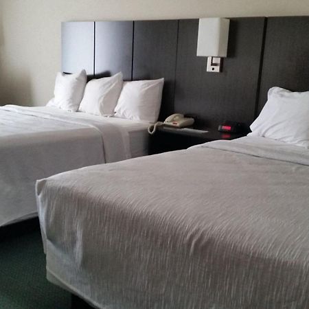 Gold Vault Inn Radcliff Εξωτερικό φωτογραφία