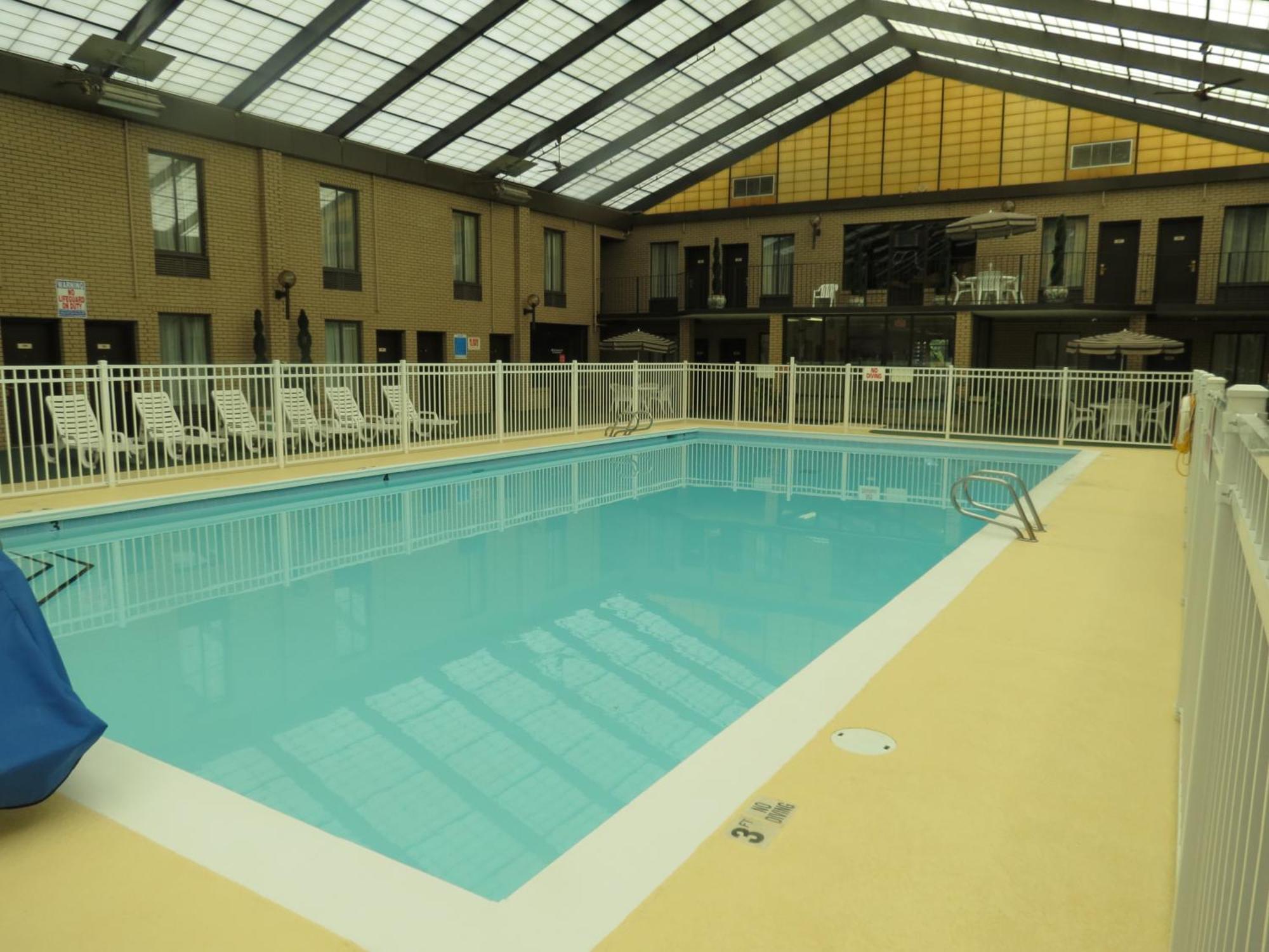 Gold Vault Inn Radcliff Εξωτερικό φωτογραφία