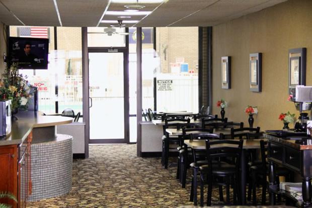 Gold Vault Inn Radcliff Εξωτερικό φωτογραφία