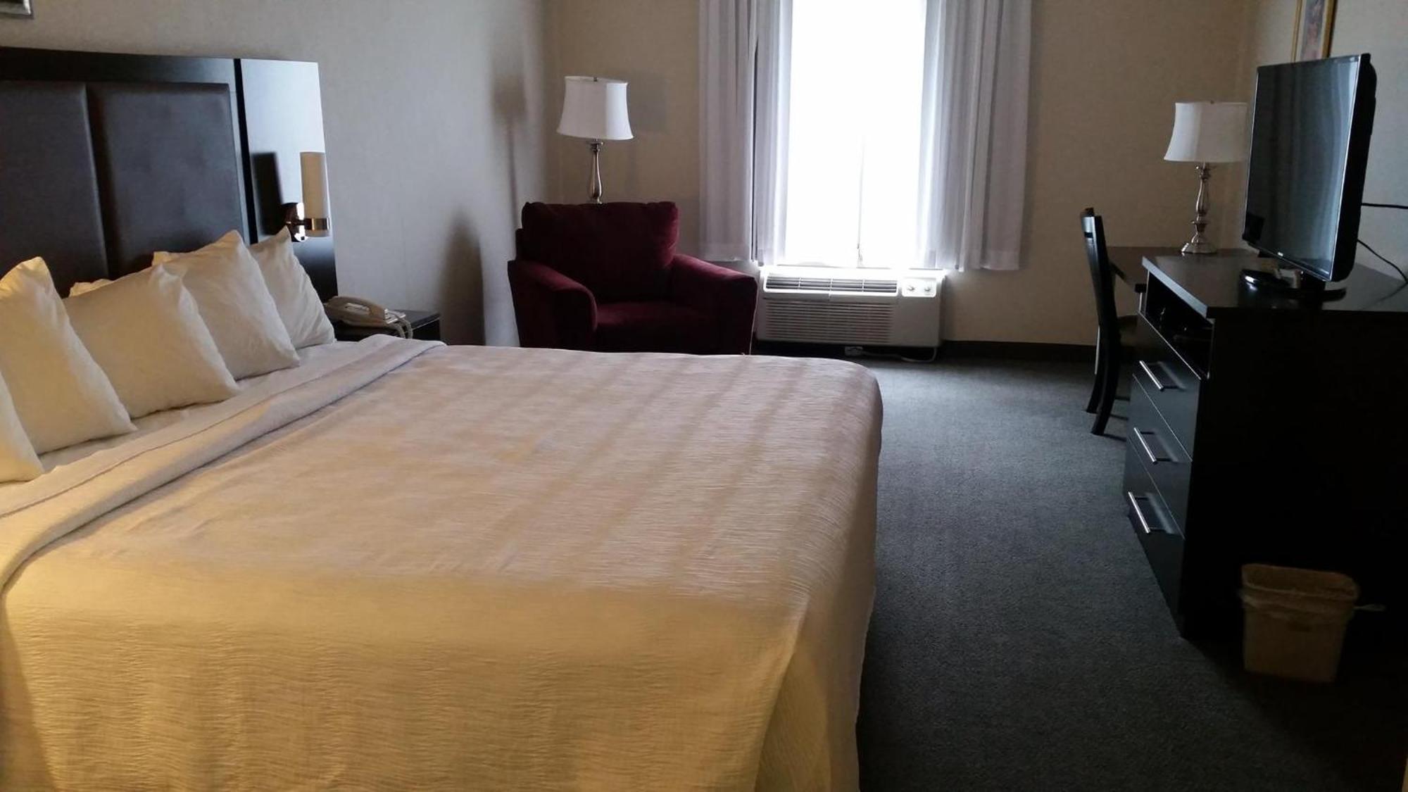 Gold Vault Inn Radcliff Εξωτερικό φωτογραφία