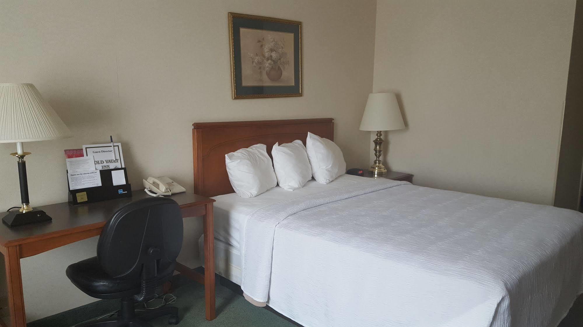 Gold Vault Inn Radcliff Εξωτερικό φωτογραφία